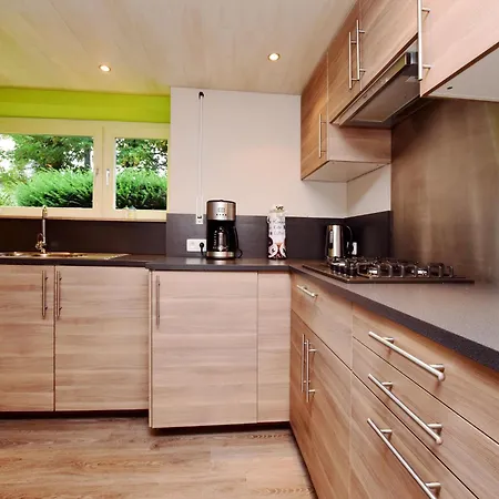 別荘 Modern Family With Wellness Samrée